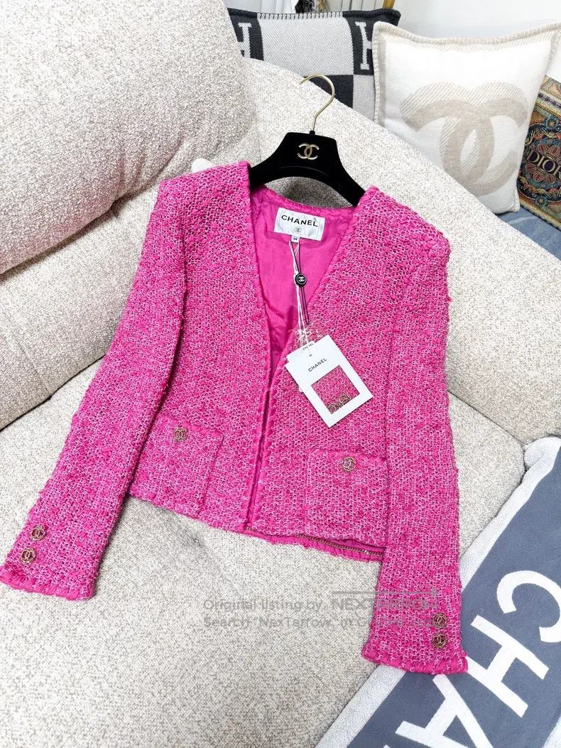 Chanel 21C rose pink v-neck knitted long-sleeved jacket