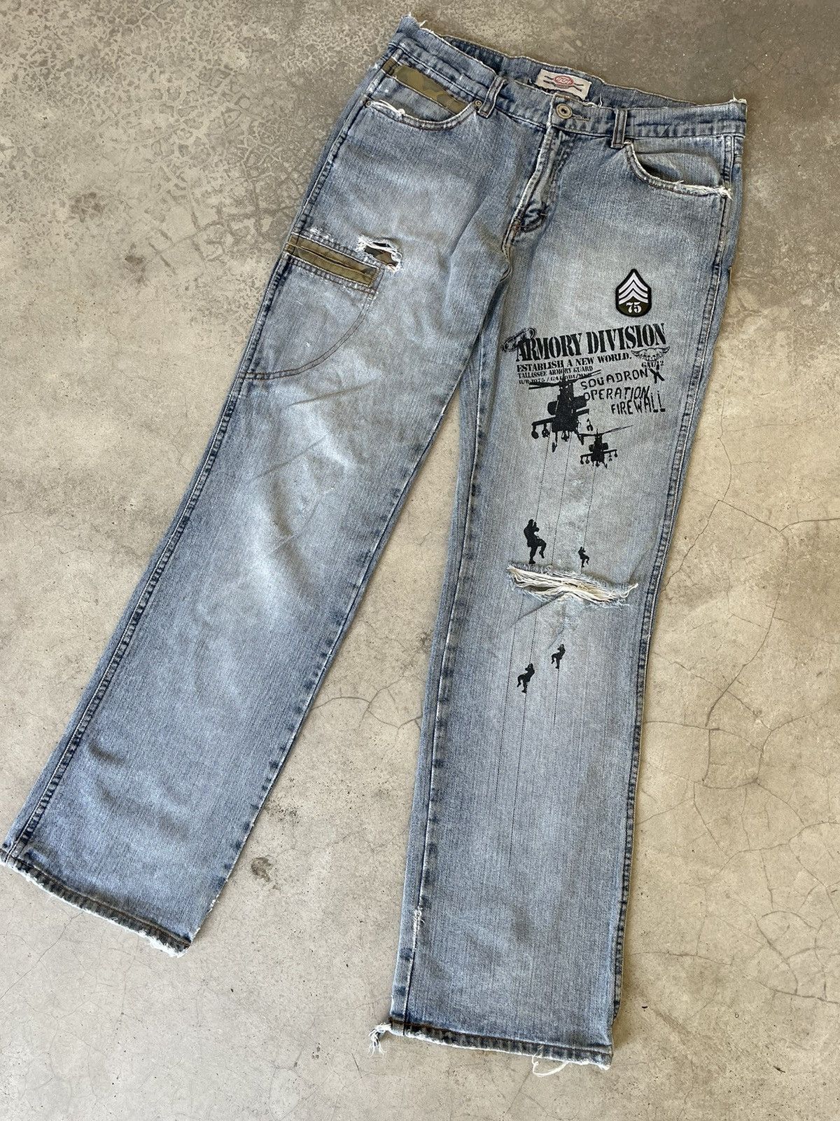 Japanese Brand Japanese Brand Pants Military Patches Size US 33 - 1 Thumbnail