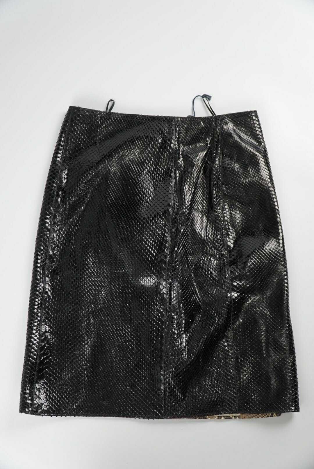 Prada Prada Python Skirt Size 28" / US 6 / IT 42 - 2 Thumbnail