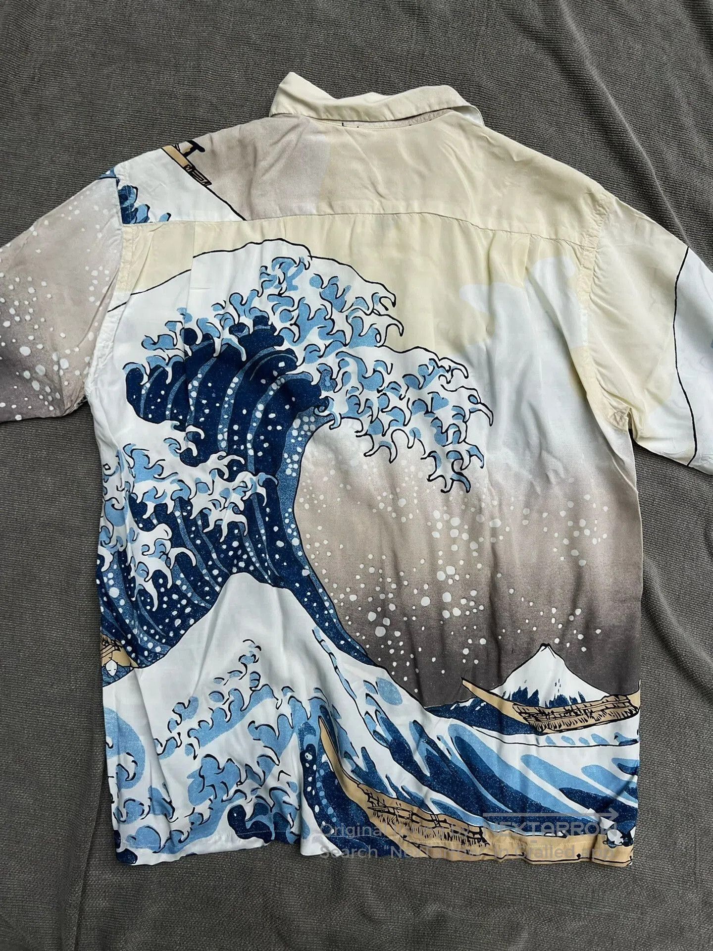 Sun Surf Hokusai Inspired Hawaiian Shirt by Sun Surf. Size US L / EU 52-54 / 3 - 5 Thumbnail
