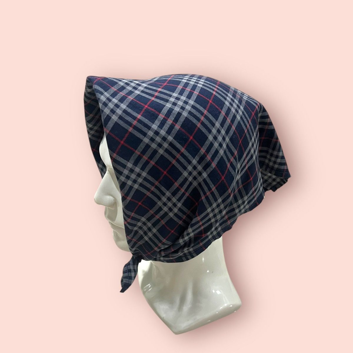 Burberry × Designer ICONIC BURBERRY BLACK LABEL PLAID NOVA CHECK HANDKERCHIEF Size ONE SIZE - 20 Thumbnail