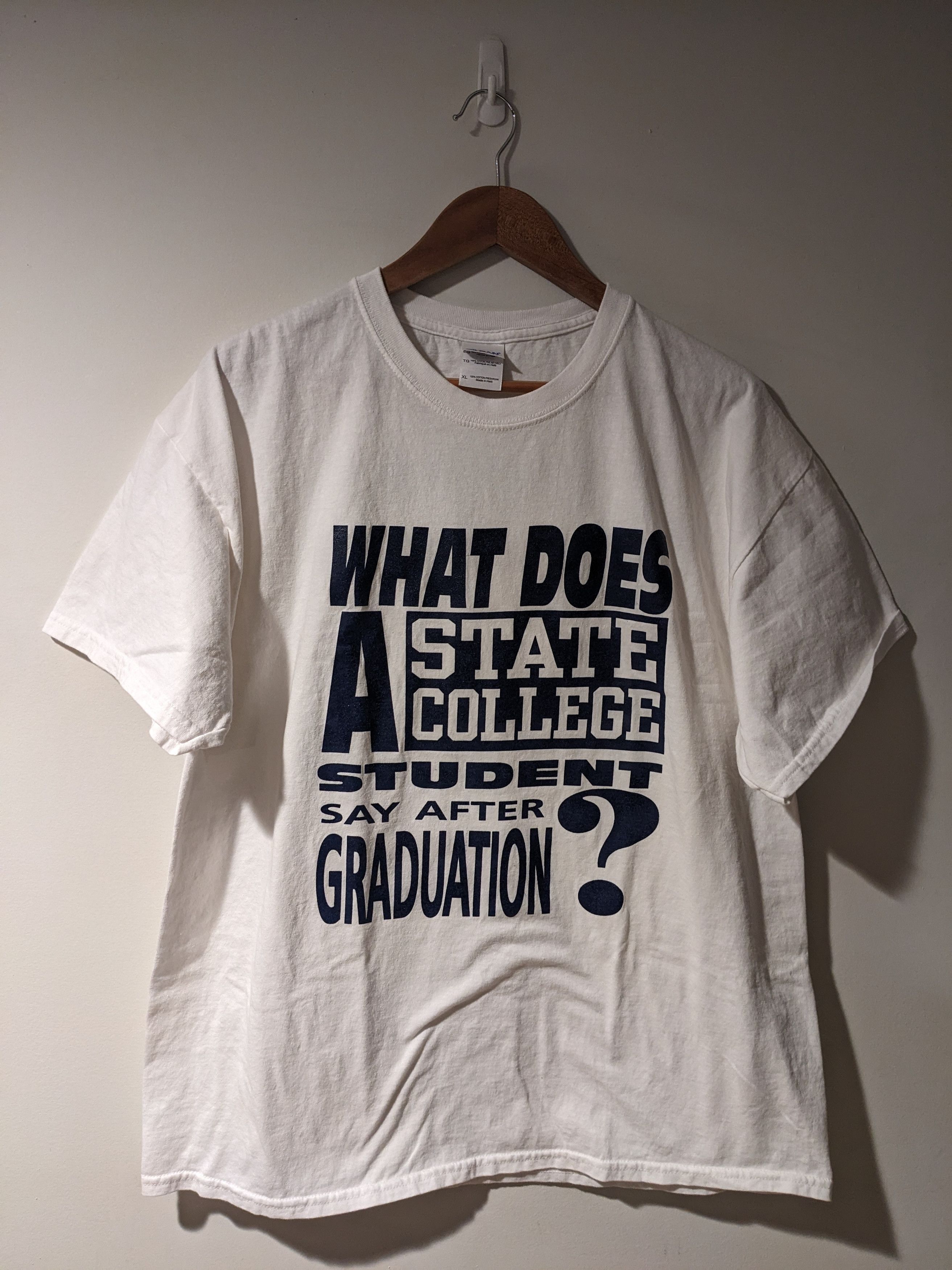 Vintage Vintage Y2K Penn State University College Student T-Shirt Size US XL / EU 56 / 4 - 1 Thumbnail