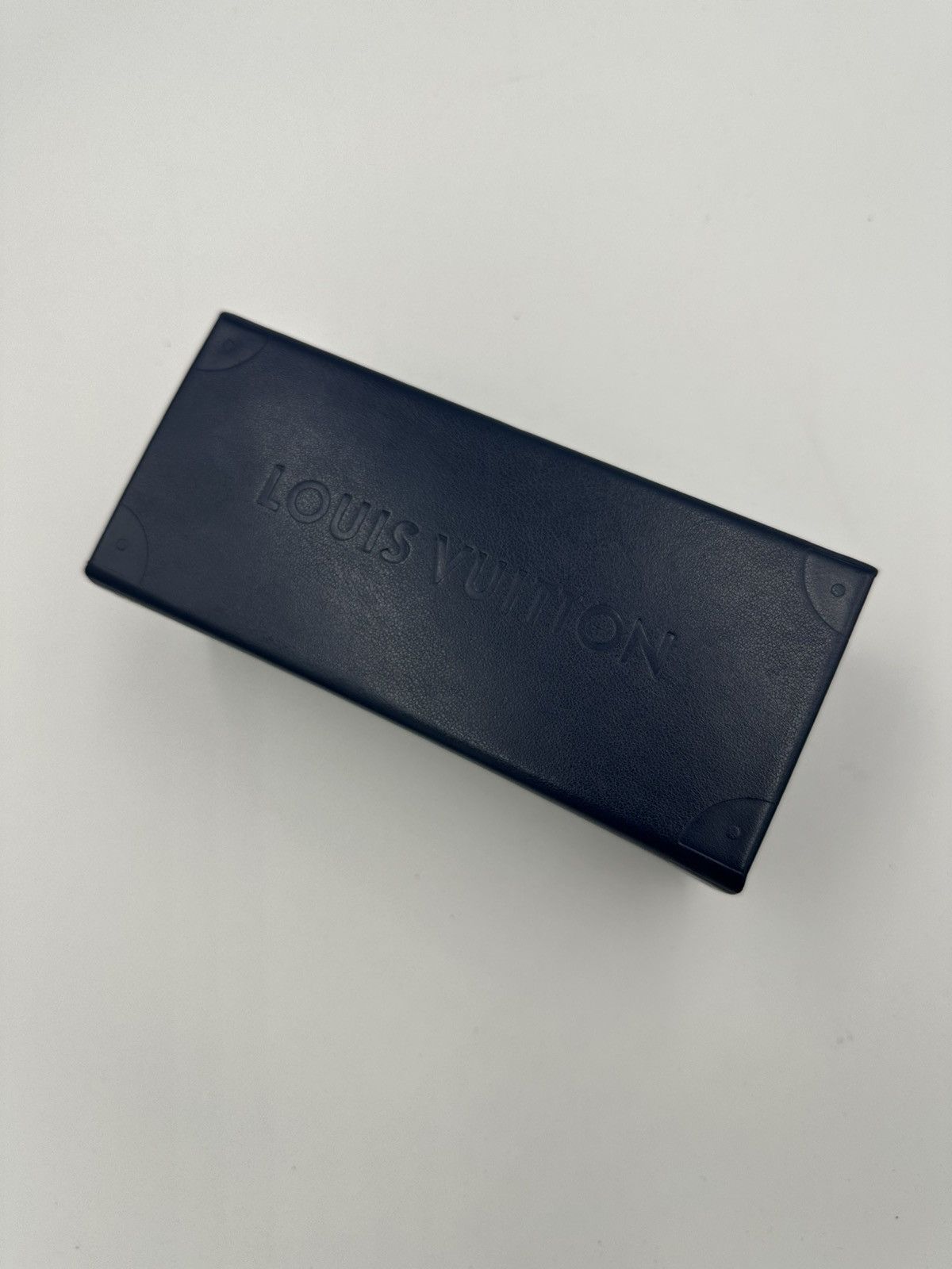 Louis Vuitton Louis Vuitton Camera Lens Sunglasses Size ONE SIZE - 13 Thumbnail