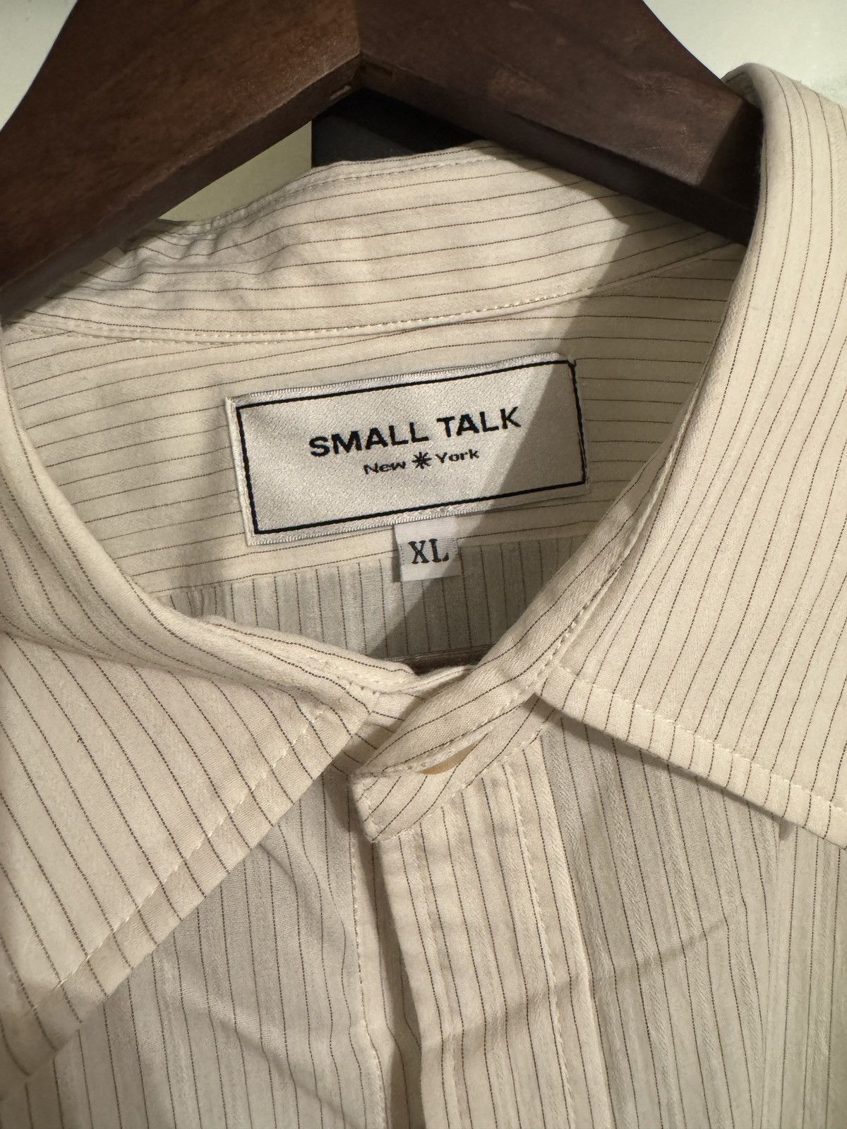 Other SMALL TALK STUDIO: Curve Hem Dress Shirt: Light brown stripe Size US XL / EU 56 / 4 - 3 Thumbnail