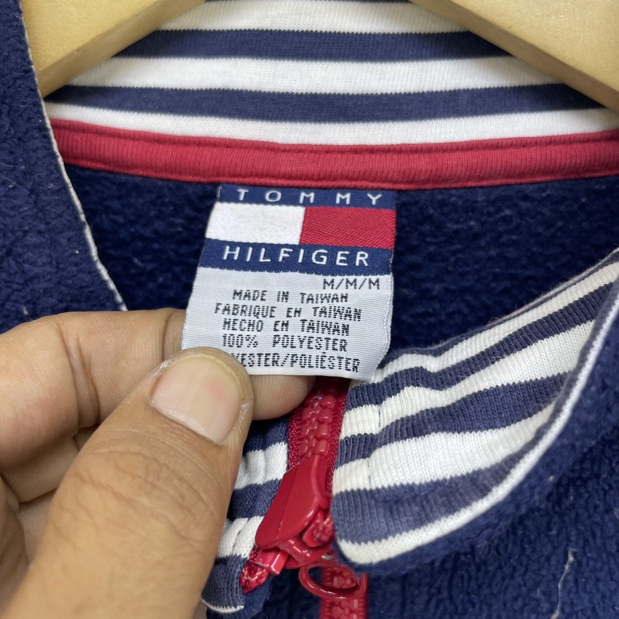 Tommy Hilfiger × Vintage 💥Vintage Tommy Hilfiger Fleece Snap Button Jacket Size US M / EU 48-50 / 2 - 3 Thumbnail