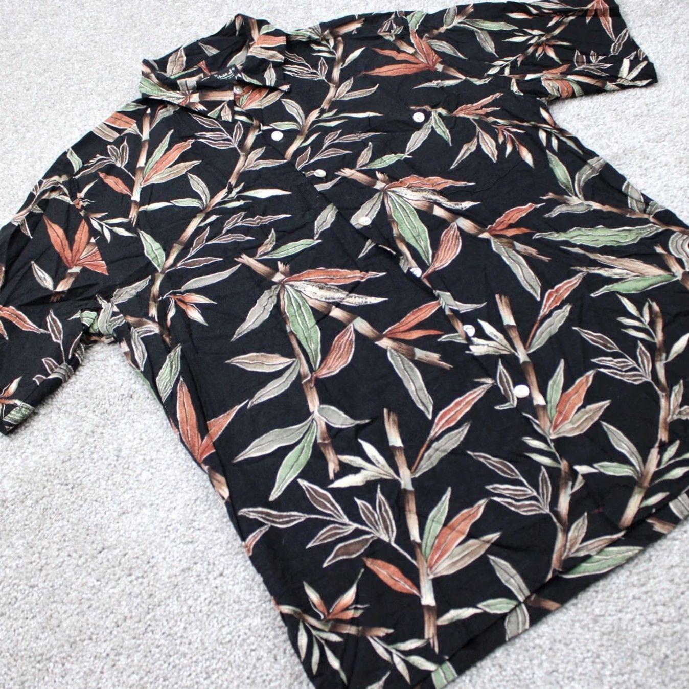 Tori Richard Tori Richard Shirt Mens Medium Black Floral 100% Viscose Short Sleeve Hawaiian Shirt Size US M / EU 48-50 / 2 - 5 Thumbnail