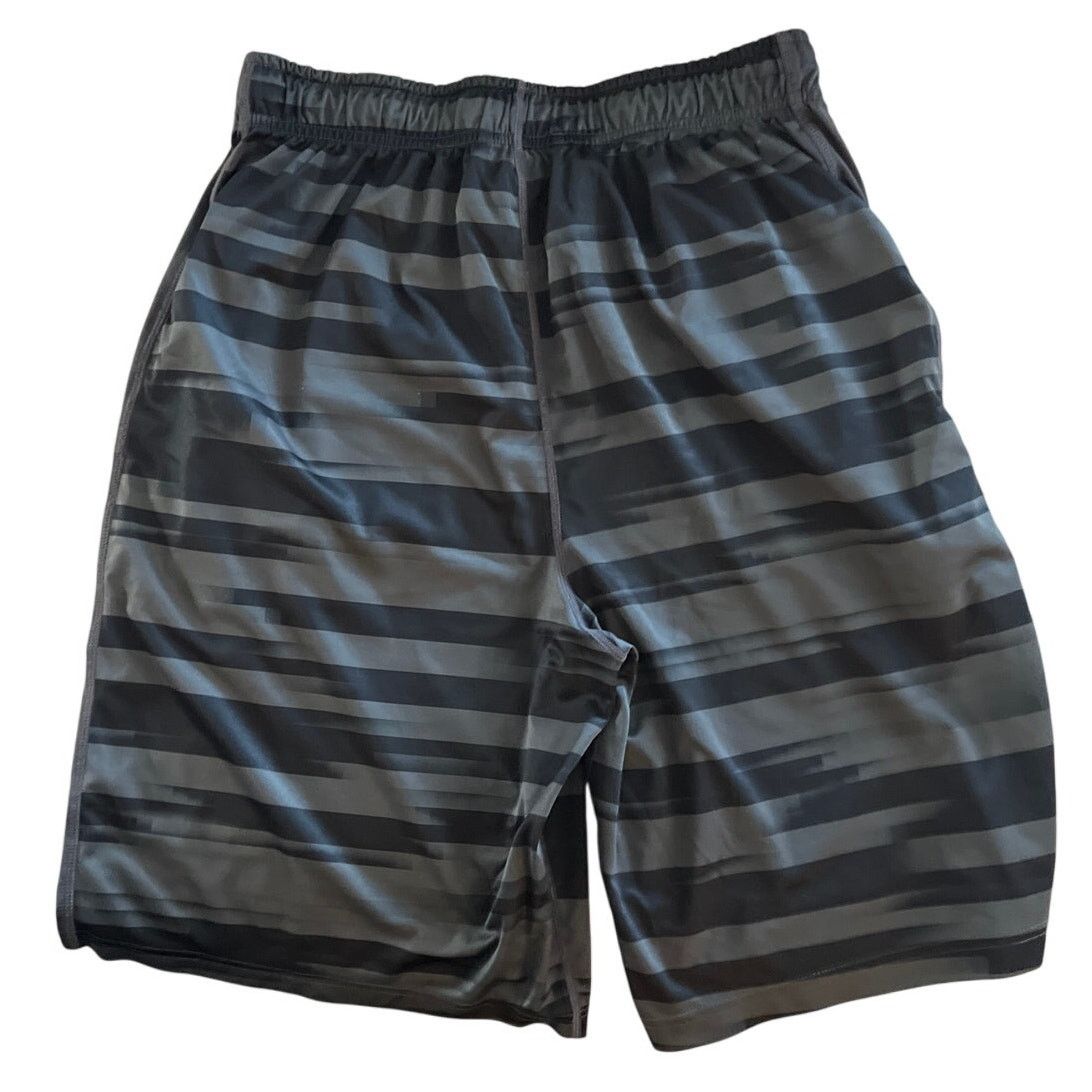 Nike Nike Dri Fit Basketball Soccer Shorts Medium 10 in inseam Size US 32 / EU 48 - 5 Thumbnail