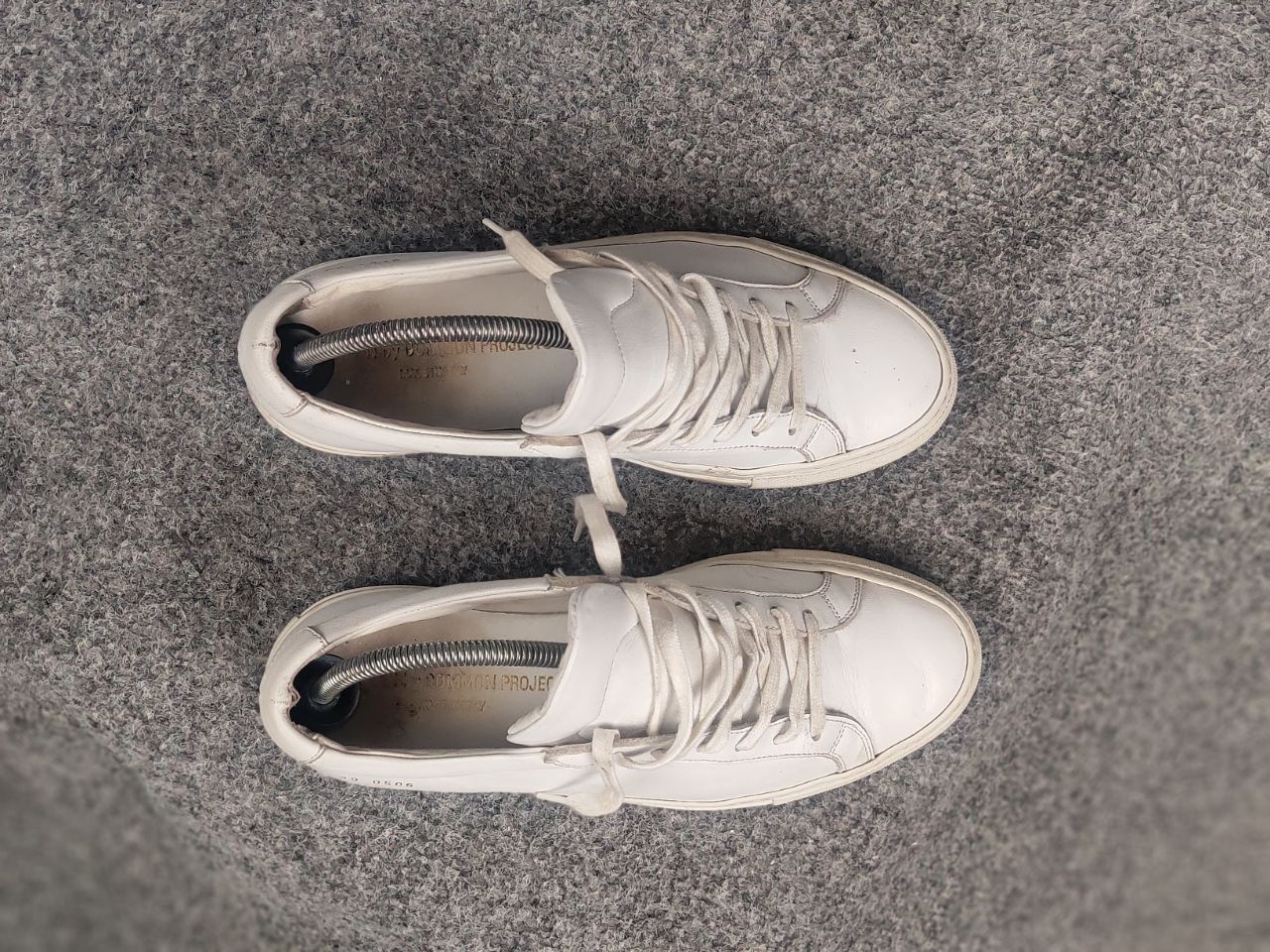 Common Projects Common Projects Achilles Low White Leather Lace Up Sneakers Size US 9 / IT 39 - 3 Thumbnail