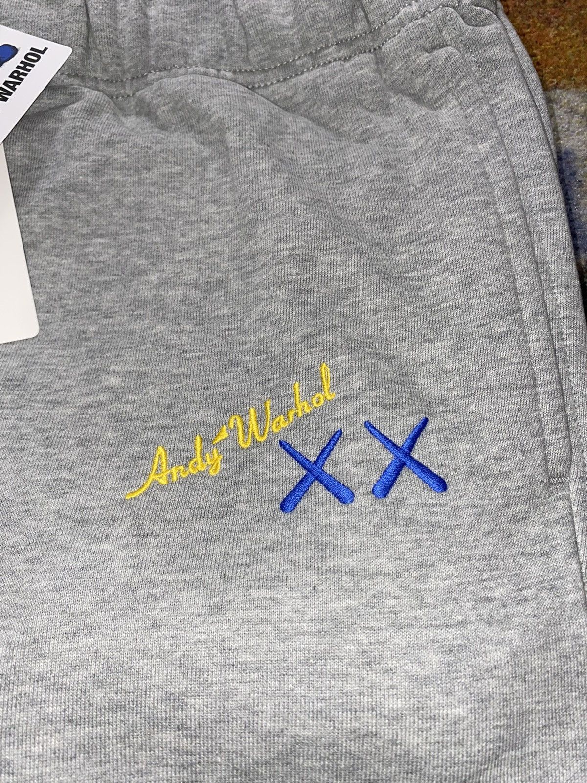 Andy Warhol × Kaws × Uniqlo KAWS x Uniqlo x Andy Warhol Sweatpants XXLARGE Size US 37 - 3 Thumbnail