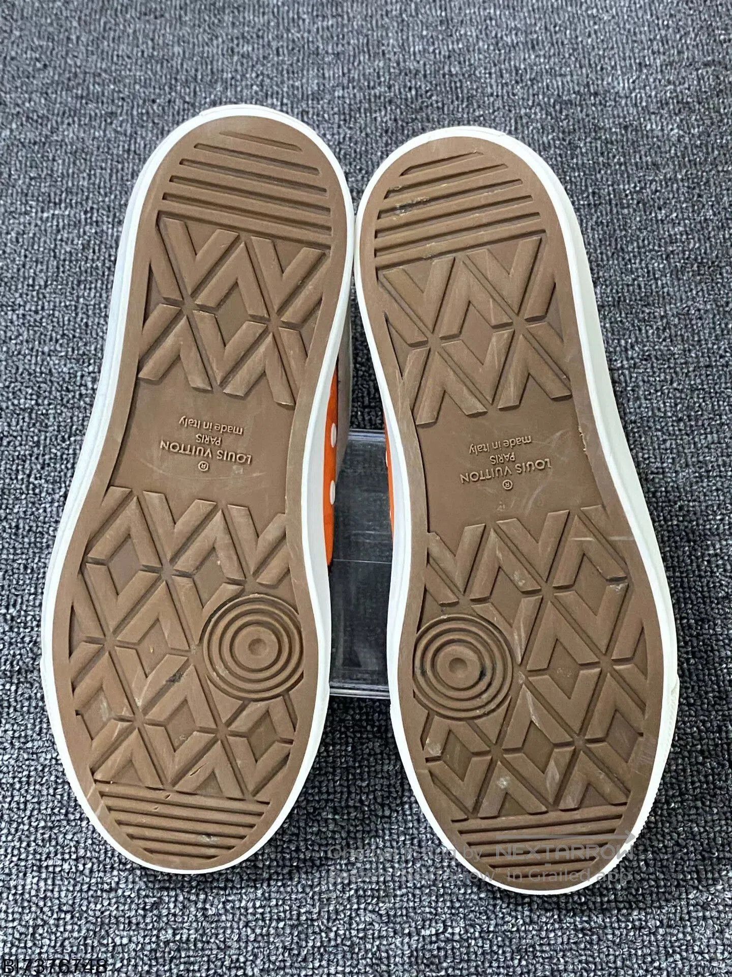 Louis Vuitton lv logo canvas high-top sneakers. Size US 8 / EU 41 - 7 Thumbnail