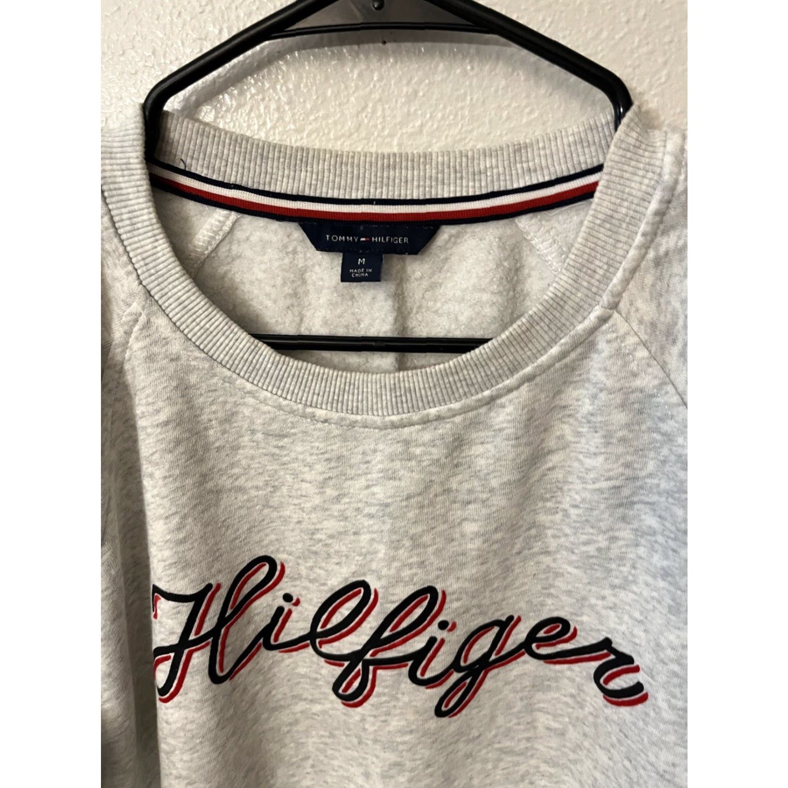 Tommy Hilfiger Tommy Hilfiger Spellout Laced Up Long Sleeves Gray Sweatshirt Women Size Medium Size M / US 6-8 / IT 42-44 - 3 Thumbnail