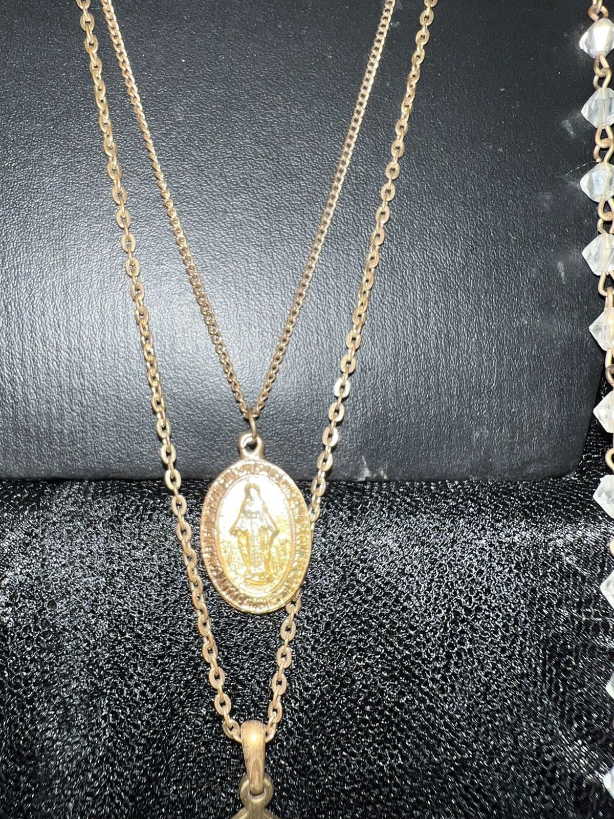 High quality Dolce and Gabbana silver chain layered necklace