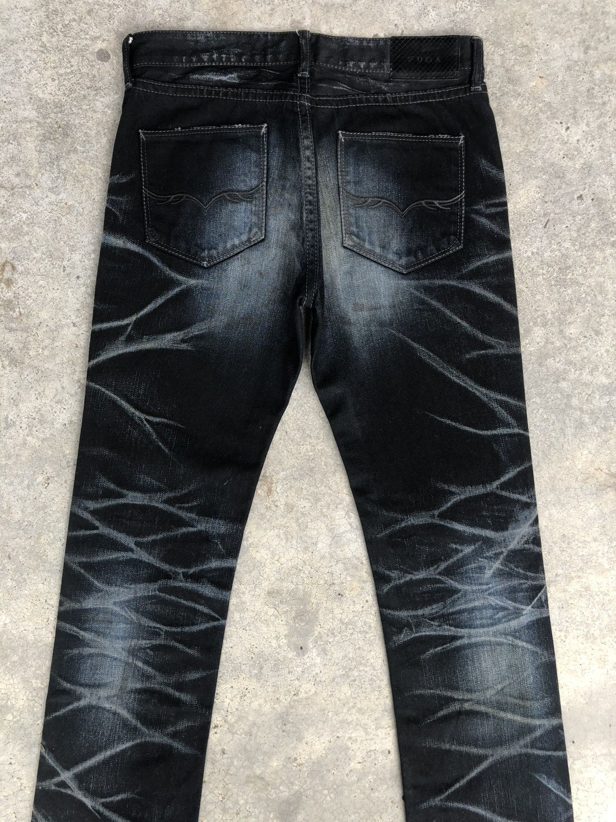 GOSTAR DE FUGA Japanese Fuga Distressed Jeans Slim Size US 30 / EU 46 - 8 Thumbnail