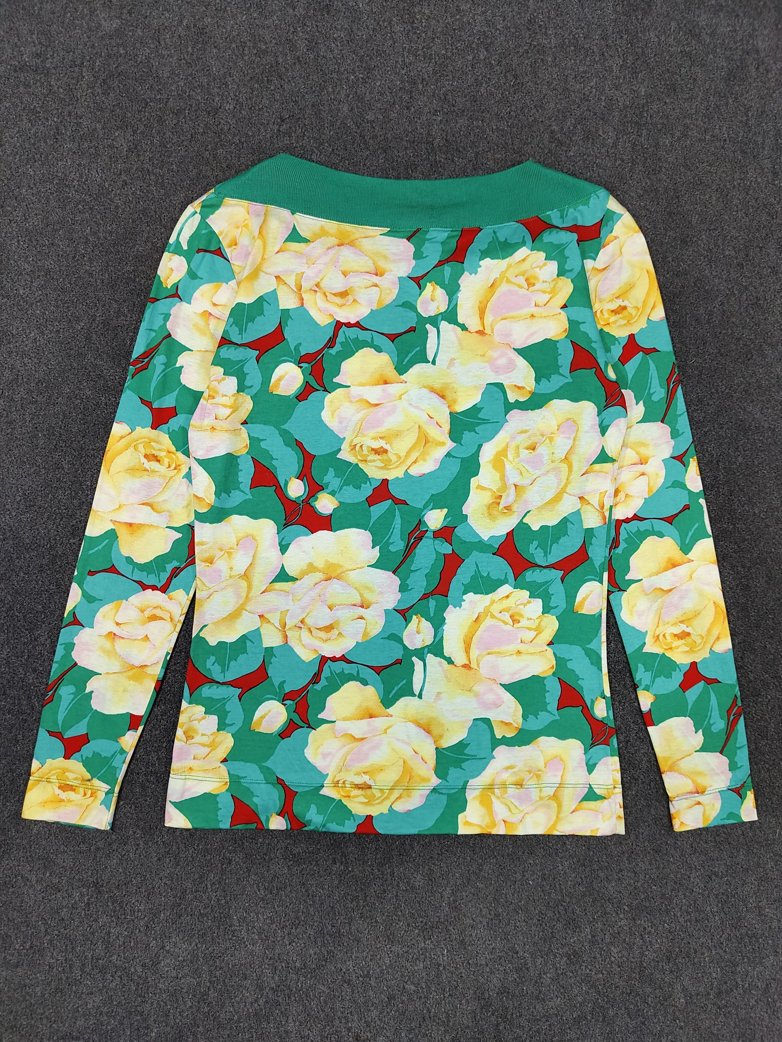 Gucci 80s Gucci- Archive Floral Rose Print Wide Round Neckline Top Size M / US 6-8 / IT 42-44 - 5 Thumbnail