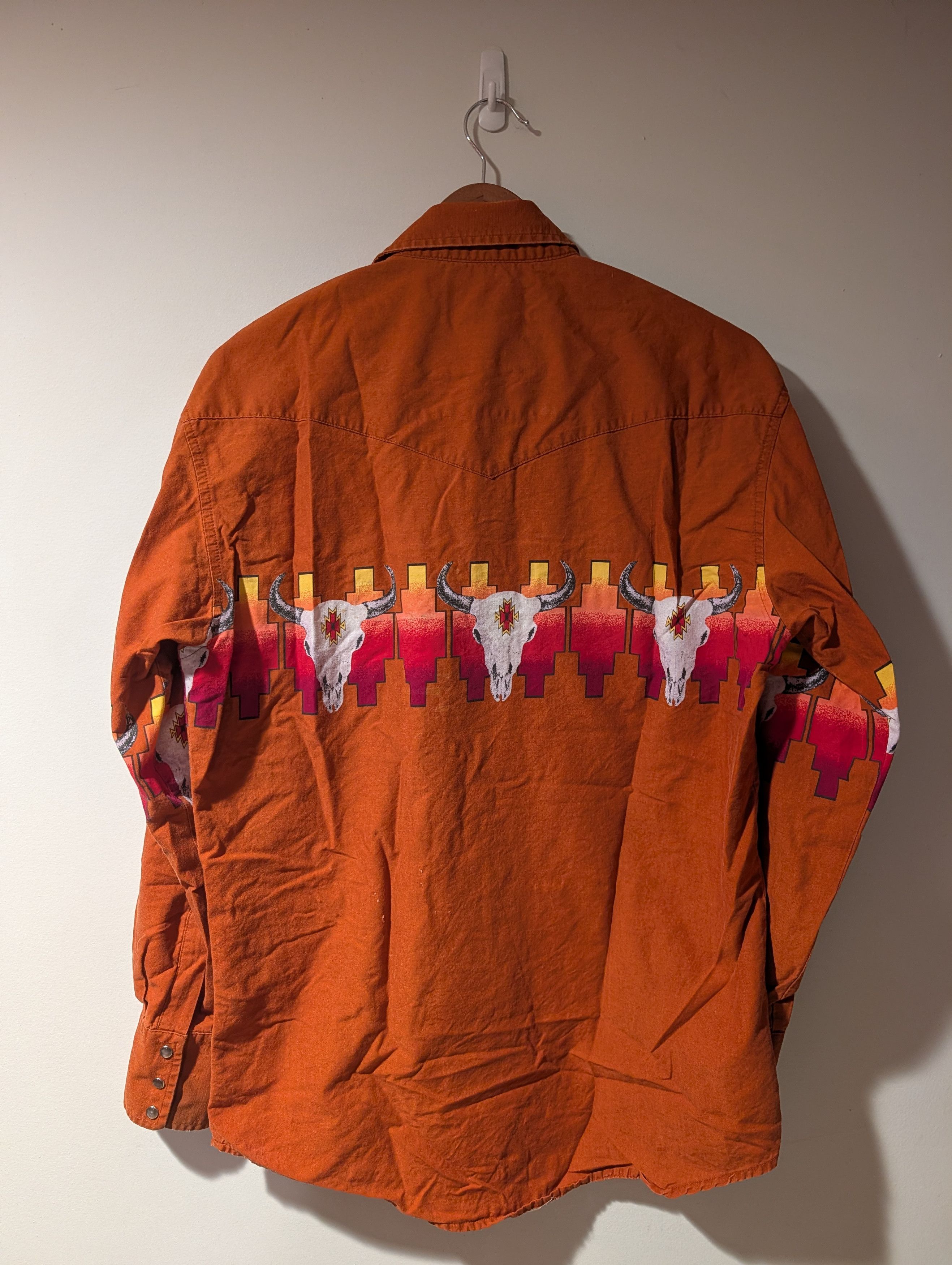 Wrangler Vintage Wrangler Western Button Up Steer Skull Aztec Shirt Size US L / EU 52-54 / 3 - 9 Thumbnail