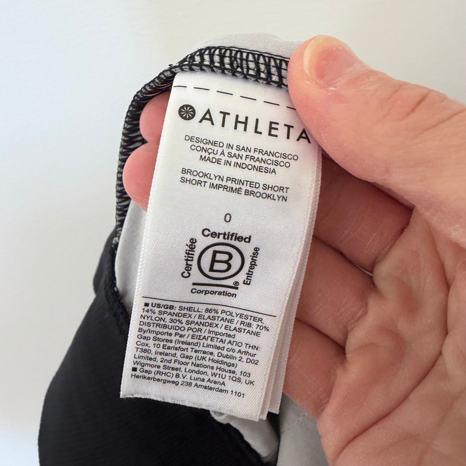 Athleta Athleta Brooklyn Printed Black Floral Shorts Sz 0 Size 25" / US 0 / IT 36 - 4 Thumbnail