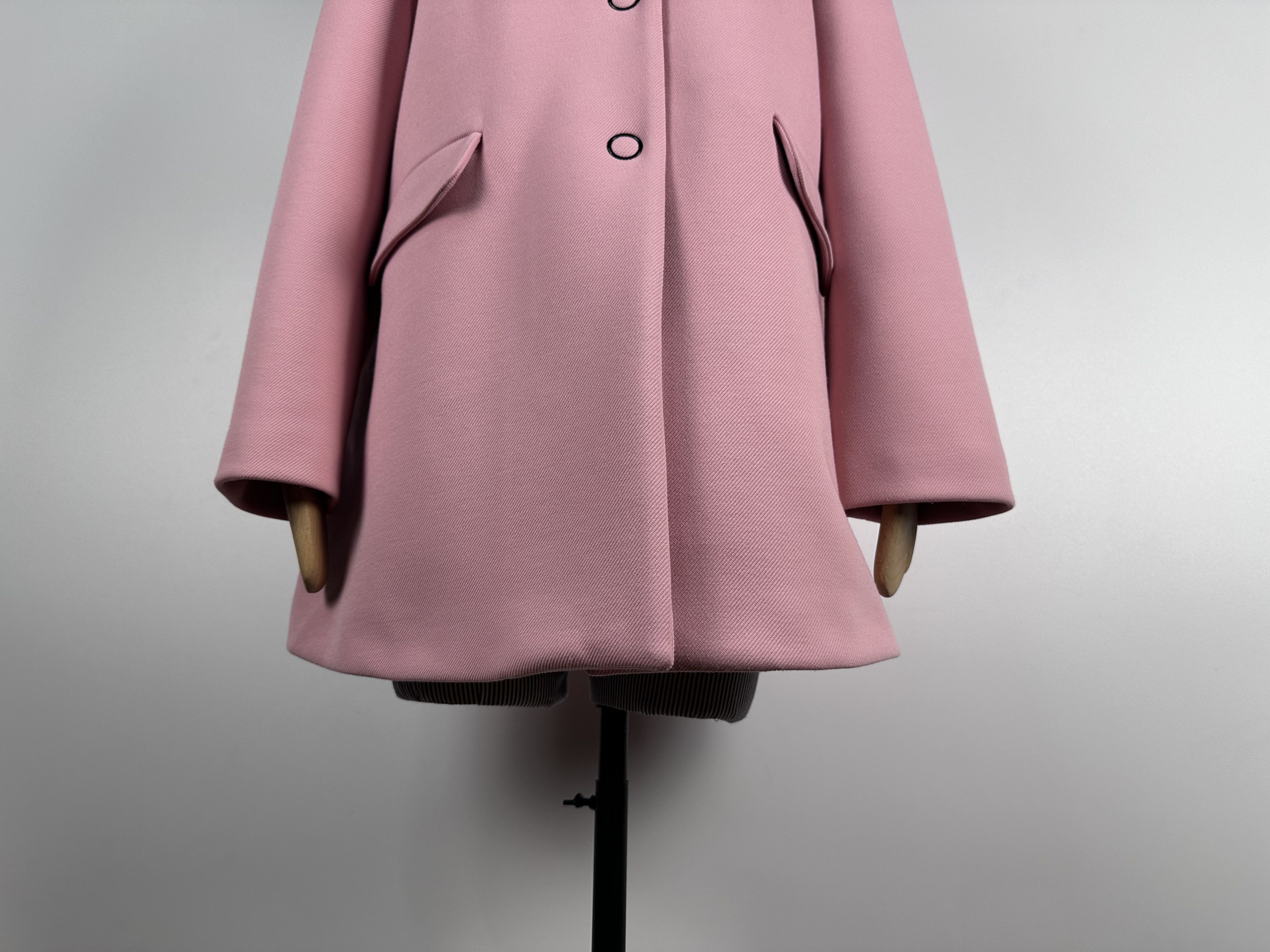 Emporio Armani × Grailed Emporio Armani Pink Coat Neopoen Jacket Womens Size 44 Size M / US 6-8 / IT 42-44 - 3 Thumbnail