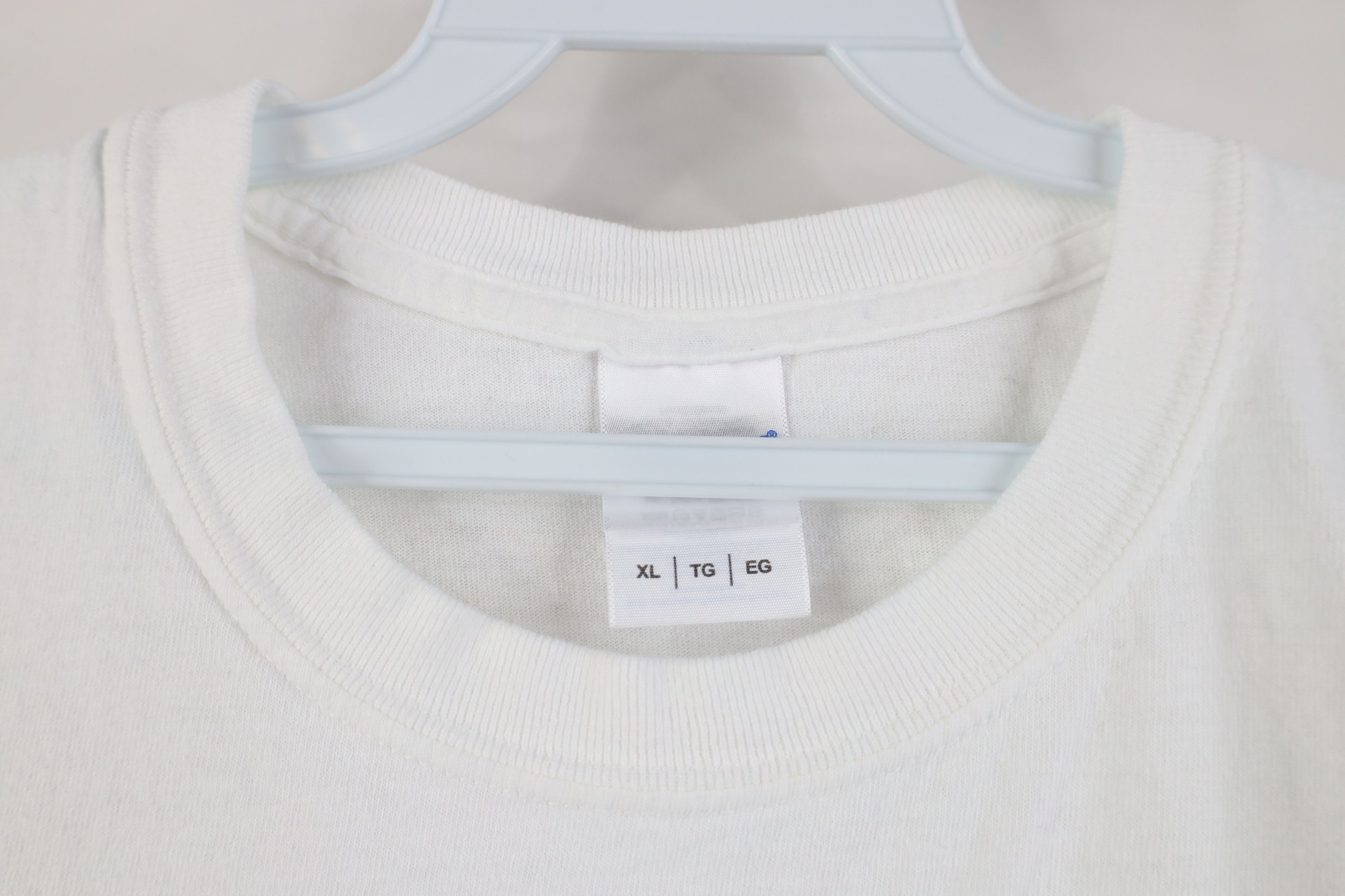 Under Armour Vintage 90s Y2K Streetwear Cotton Short Sleeve T-Shirt White Size US XL / EU 56 / 4 - 4 Thumbnail