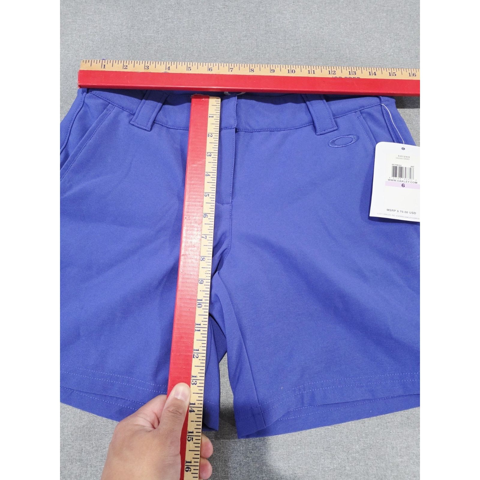 Oakley Oakley Womens Cassis Golf Shorts Size 6 NWT Size US 26 / EU 42 - 3 Thumbnail