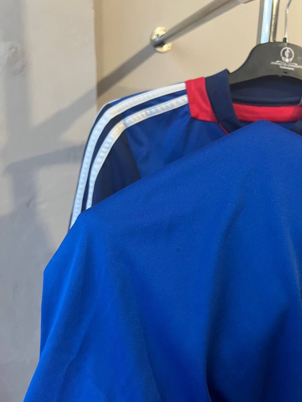 Adidas OLYMPIQUE LYONNAIS LYON FRANCE TRAINING SOCCER JERSEY SHIRT Size US S / EU 44-46 / 1 - 9 Thumbnail
