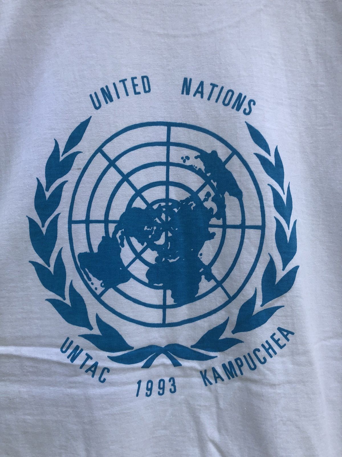 Vintage Vintage Bootleg United Nation UNTAC 93 Kampuchea Logo Tee Size US M / EU 48-50 / 2 - 7 Thumbnail
