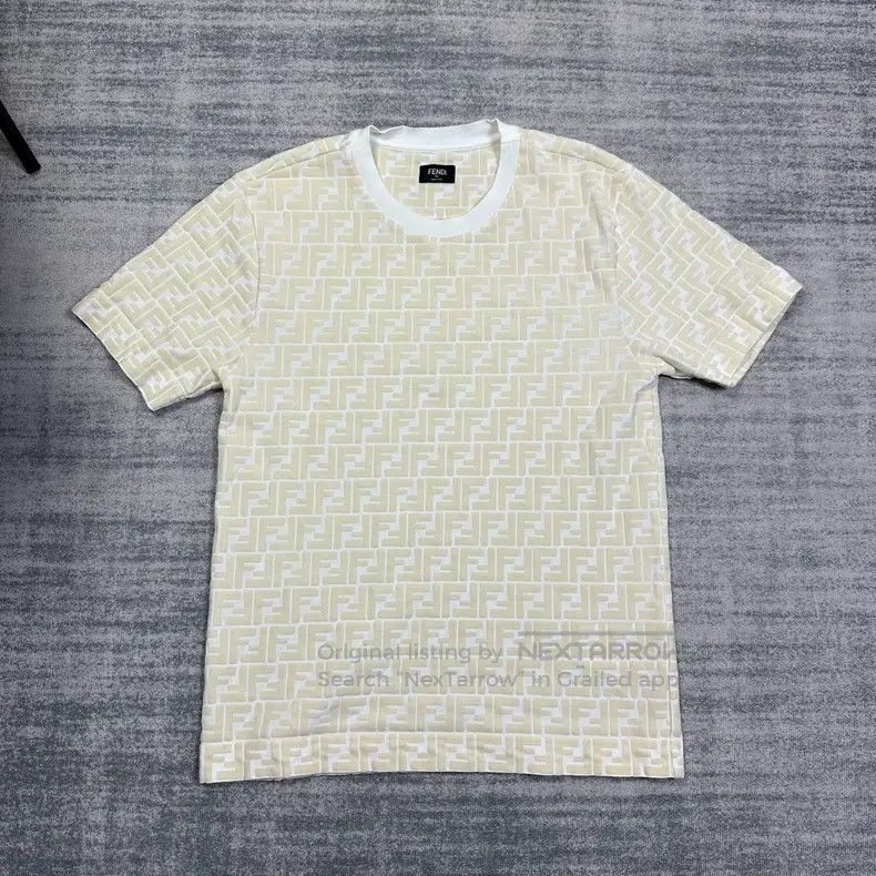 Fendi Fendi Solid Color Letter Logo Printed Short Sleeve T-Shirt Size US XS / EU 42 / 0 - 1 Thumbnail