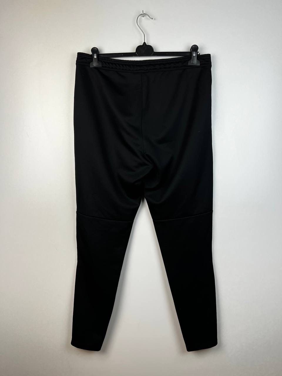Barbour Barbour international casual pants size L/33 Size US 33 - 2 Thumbnail