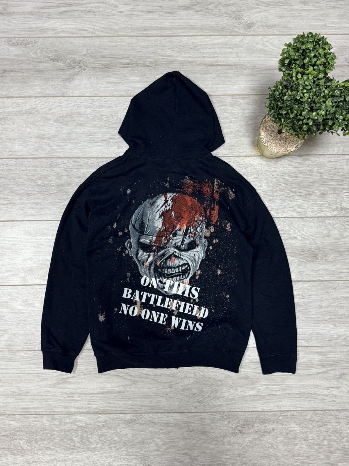 Iron Maiden Iron Maiden zip hoodie big print gildan no one wins Size US M / EU 48-50 / 2 - 2 Thumbnail