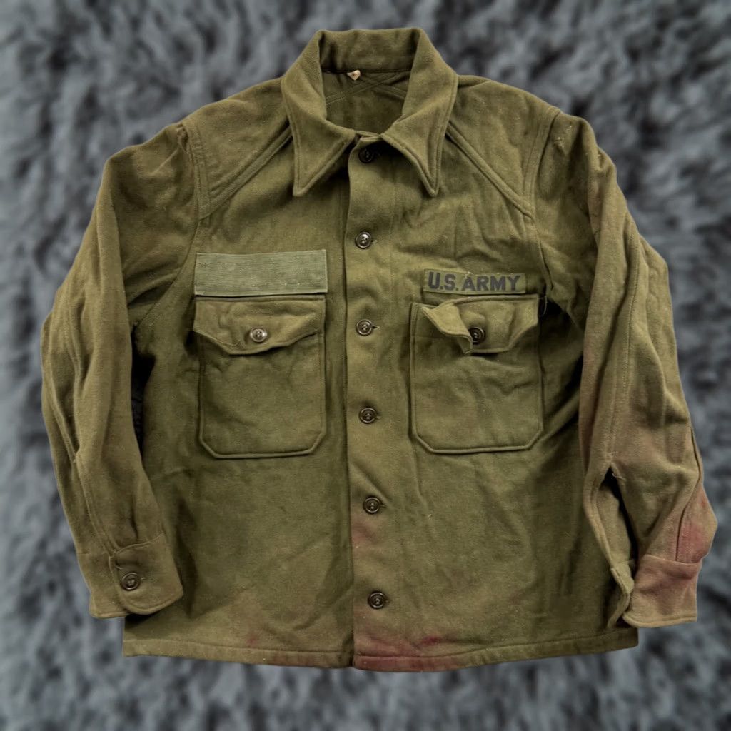 Vintage VINTAGE US Army Wool Field Shirt Mens M Green M-1951 OG 108 Military 70s USA Shirt Mens M Green 50s 70s Military US Army Wool Field Shirt Size US M / EU 48-50 / 2 - 1 Thumbnail