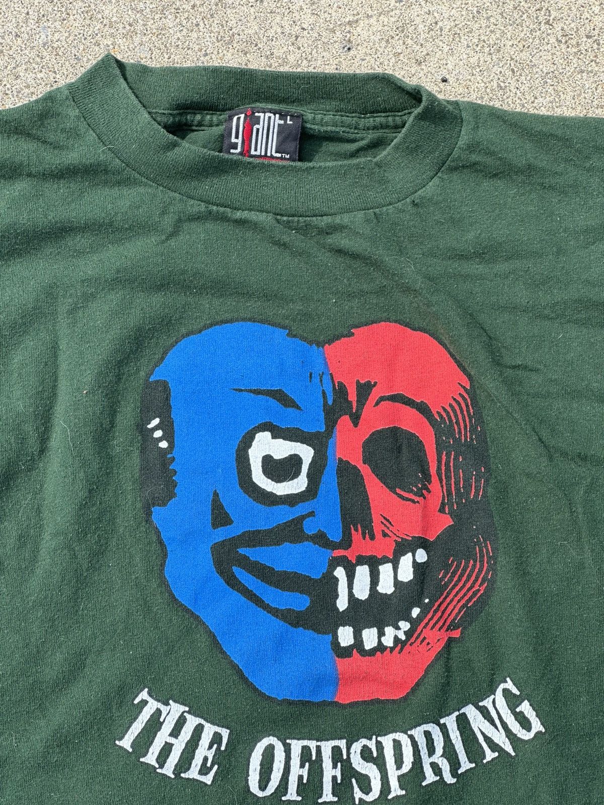Band Tees × Giant RARE The Offspring tour tee on Giant tag Size US L / EU 52-54 / 3 - 2 Thumbnail