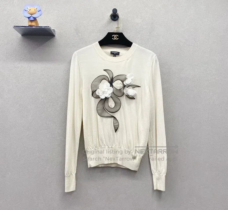 Chanel Chanel Woolen sweater Size XS / US 0-2 / IT 36-38 - 1 Thumbnail