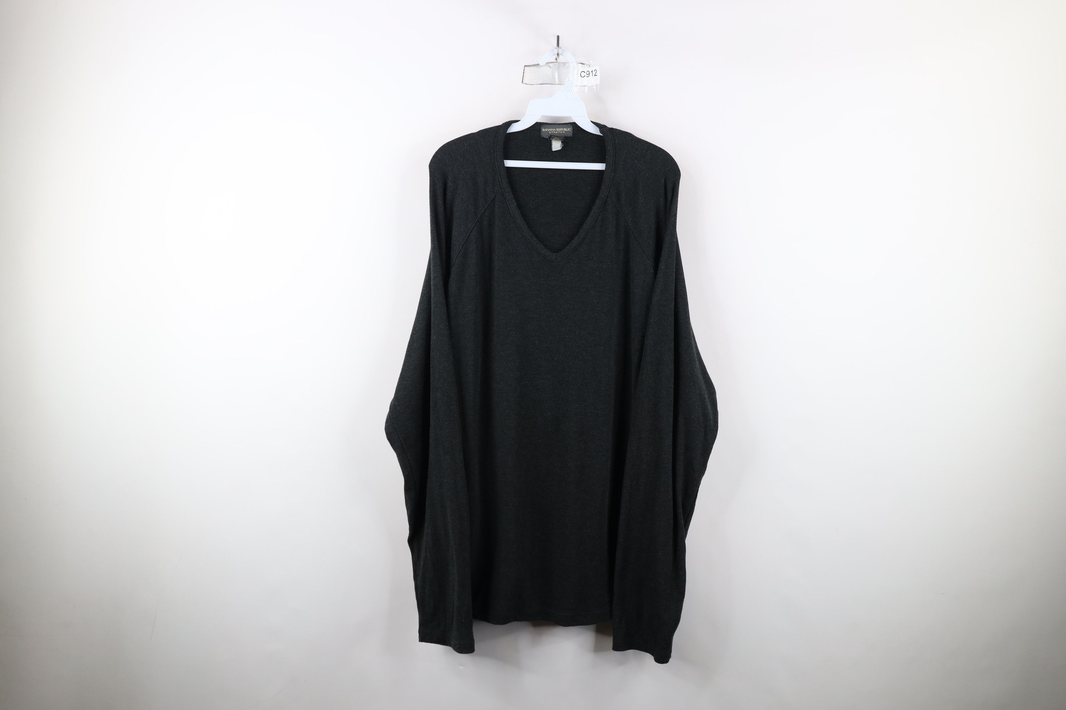 Banana Republic × Vintage Vintage 90s Banana Republic Lightweight Knit V-Neck Sweater Size US XL / EU 56 / 4 - 1 Thumbnail