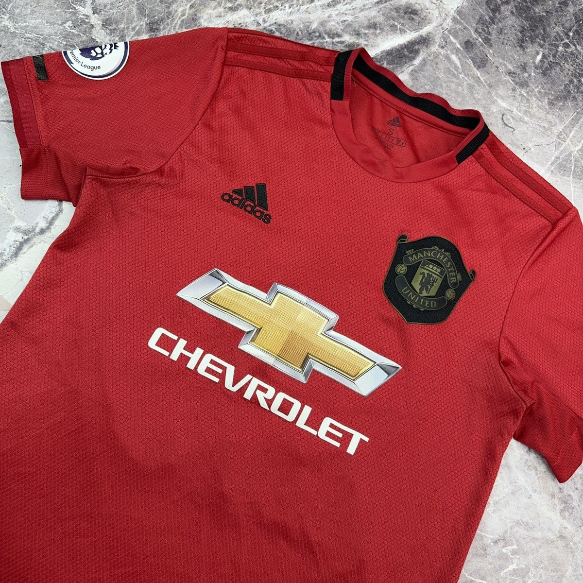 Adidas Adidas Manchester United Jersey #29 Wan Bissaka Home Size US S / EU 44-46 / 1 - 14 Thumbnail