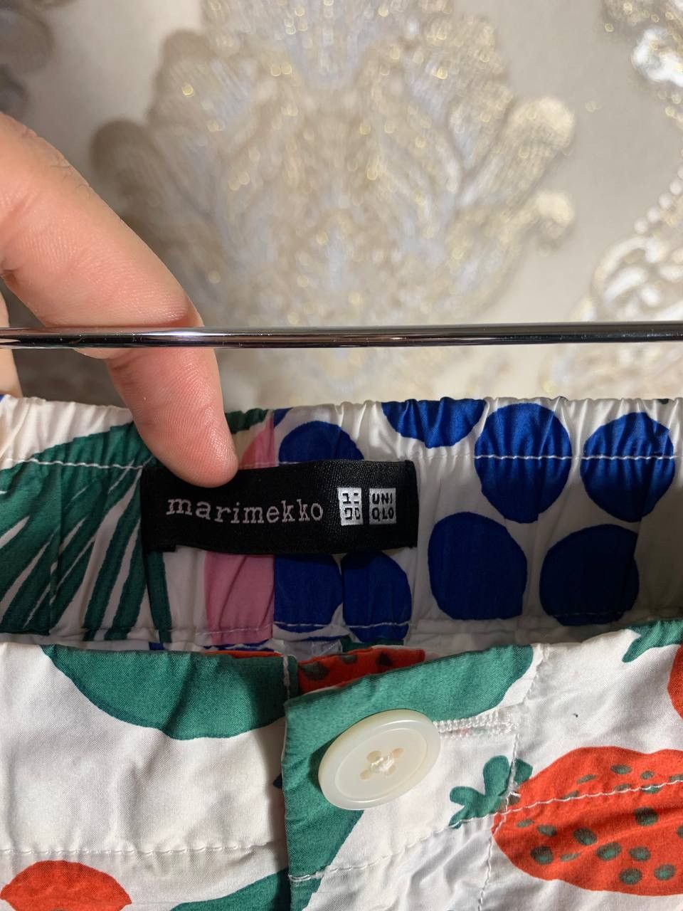 Marimekko × Uniqlo MARIMEKKO UNIQLO DESIGNER PRINT ART CRAZY JAPAN STYLE Y2K Size US 32 / EU 48 - 5 Thumbnail