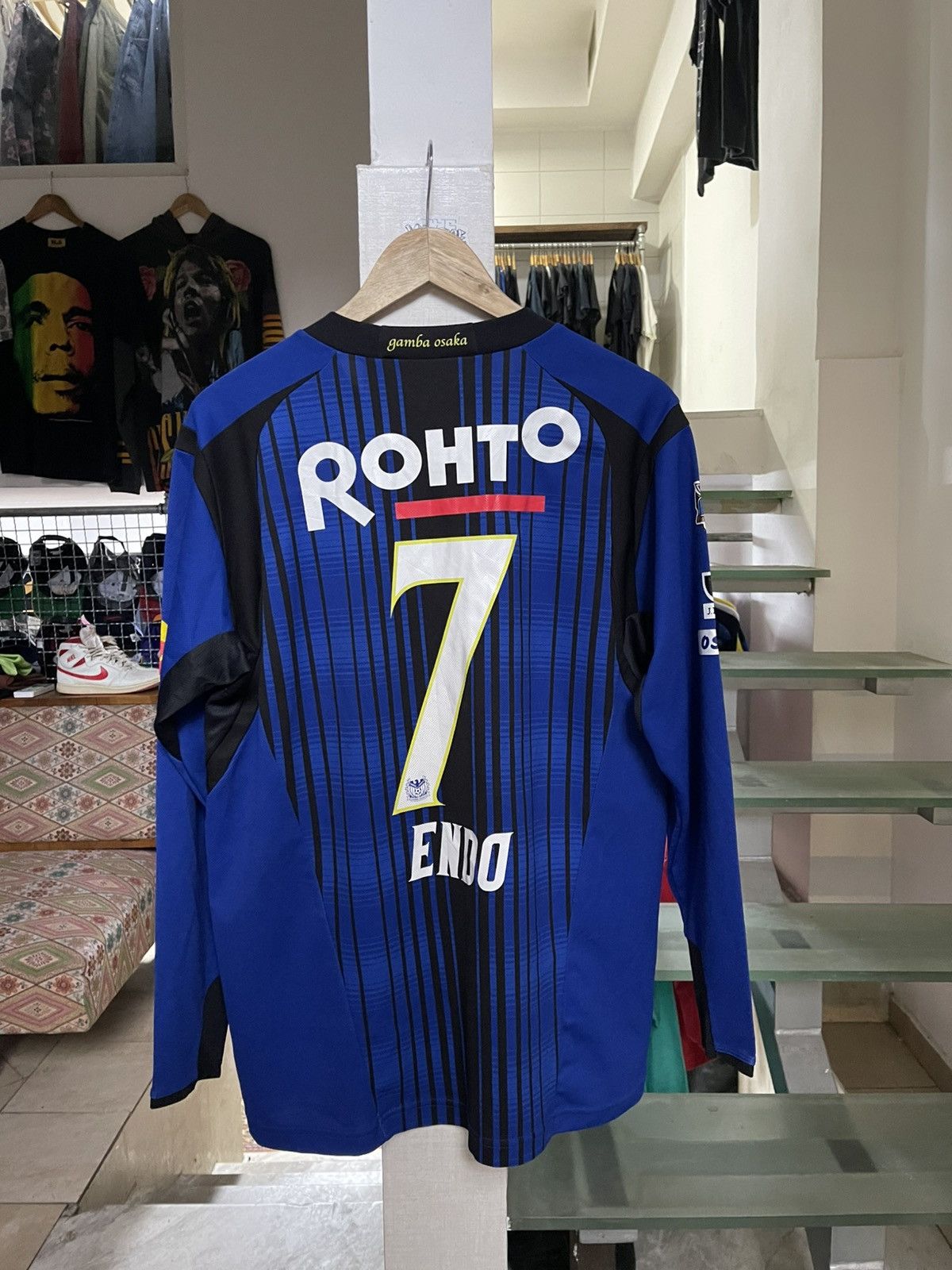 Umbro Gamba Osaka 2012 jersey Yasuhito Endo nr 7 Size US L / EU 52-54 / 3 - 2 Thumbnail