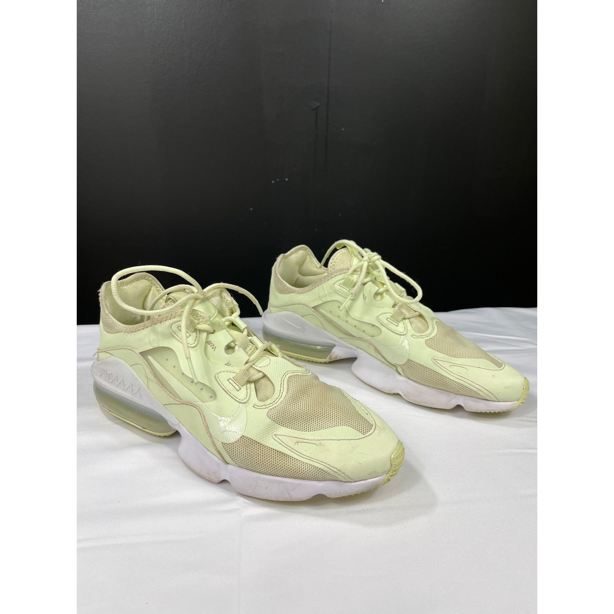 Nike Nike Womens Lime Ice green Air Max Infinity 2 Size 11 SKU 73 Size US 11 / IT 41 - 2 Thumbnail