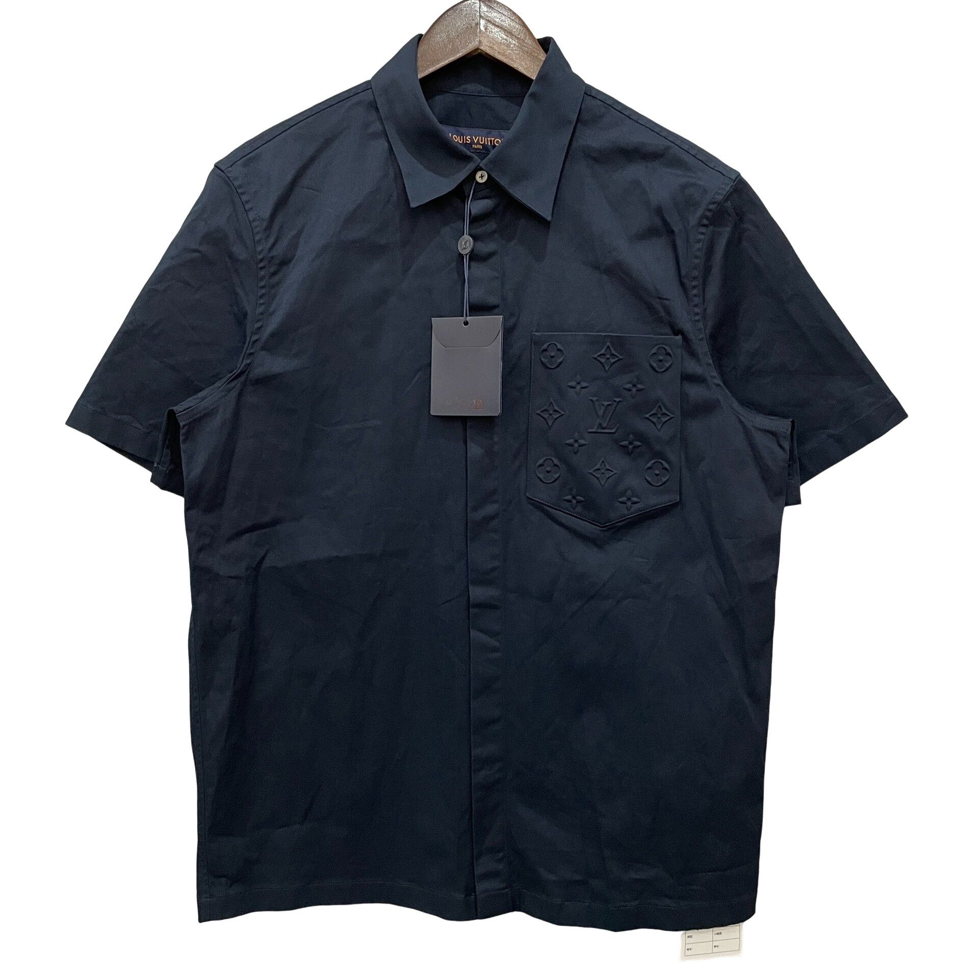Louis Vuitton Louis Vuitton Monogram Embossed Pocket Shirt S Size US S / EU 44-46 / 1 - 1 Thumbnail