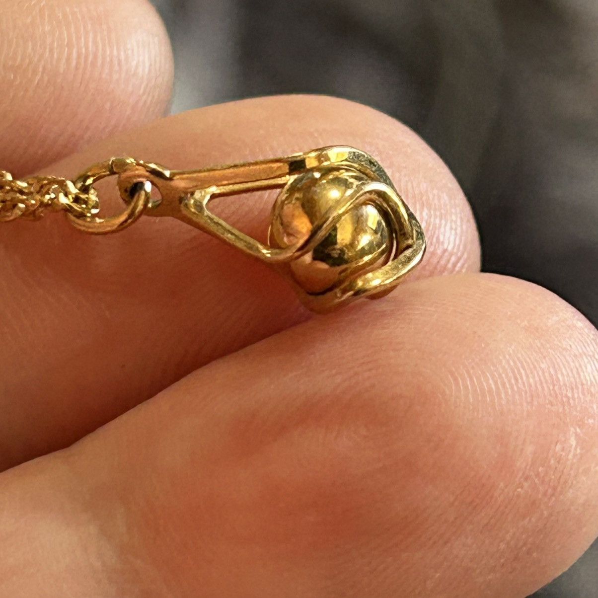 Vintage Vintage gold caged bead pendant on chain necklace Size ONE SIZE - 6 Thumbnail