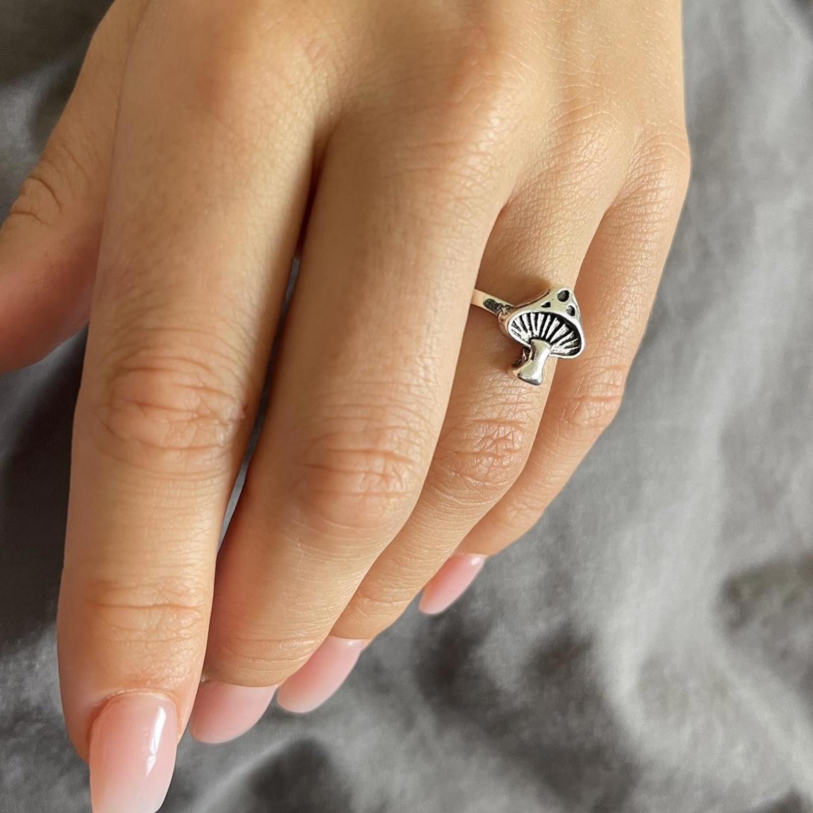 Rip Curl Alloy silver mushroom ring Size ONE SIZE - 2 Thumbnail