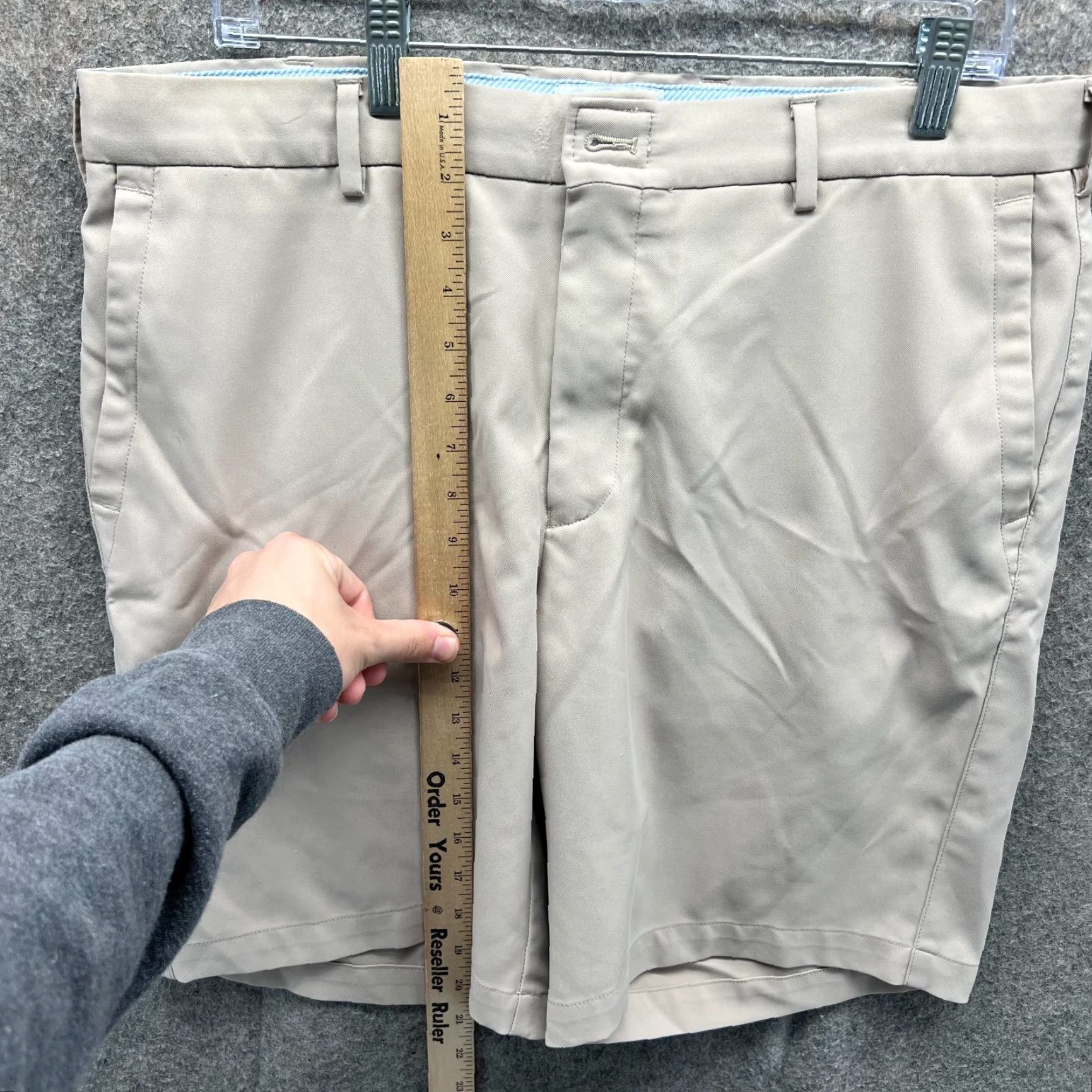 Peter Millar Peter Millar Shorts Men 35 Casual Chino Flat Front Beige Cotton Button Front Regular Inseam 9in Tan Khaki Vintage No Mens Size US 35 - 5 Thumbnail