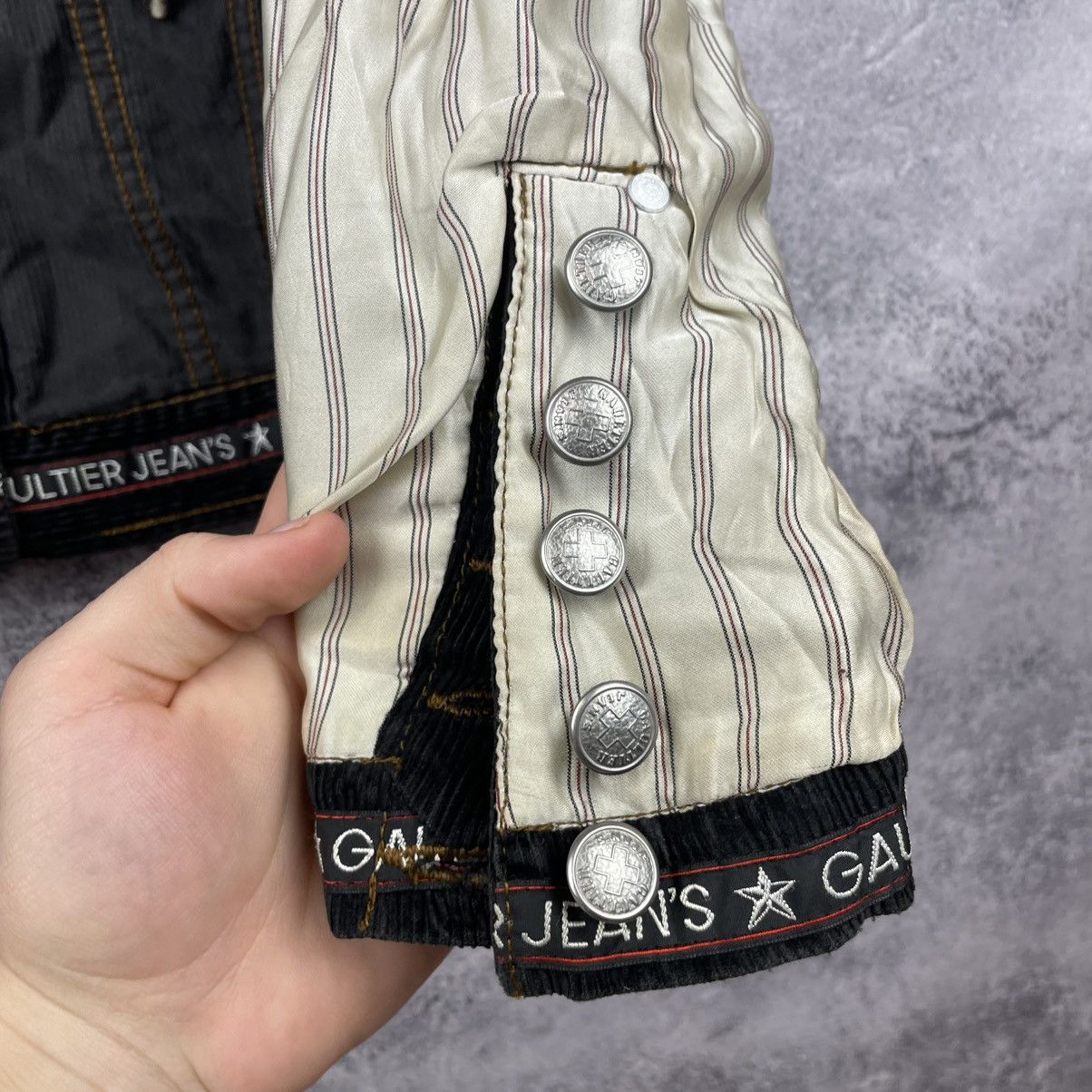 Jean Paul Gaultier Vintage Jean Paul Gaultier JPG Velvet Reversible Jacket Size S / US 4 / IT 40 - 14 Thumbnail