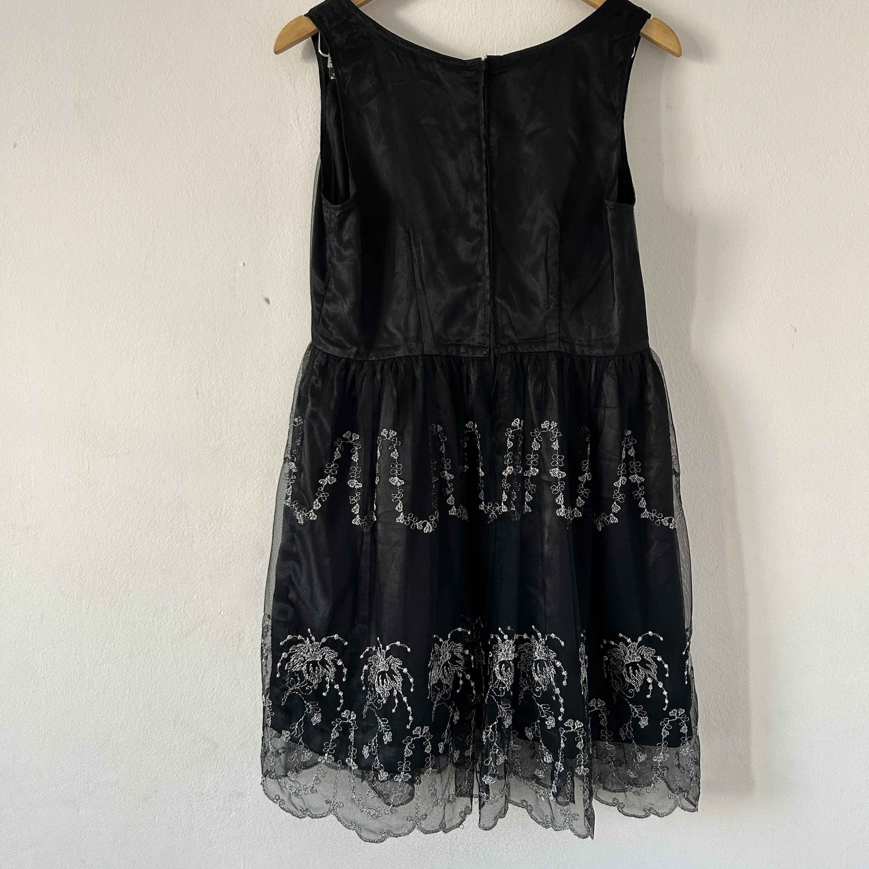 Vintage Vintage Black Tulle Tank Dress Size L / US 10 / IT 46 - 8 Thumbnail