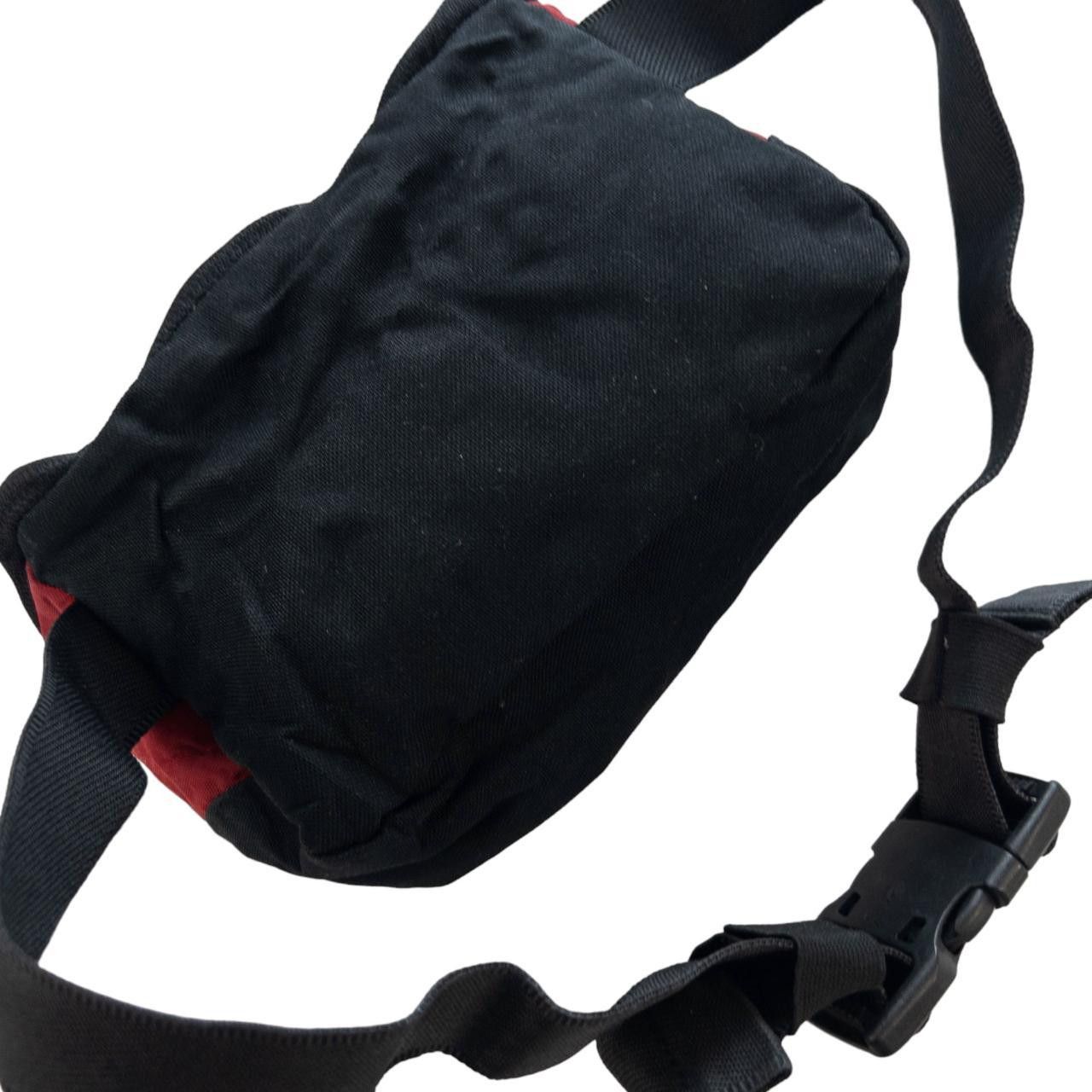 Nike Vintage Nike Waistbag Size ONE SIZE - 6 Thumbnail