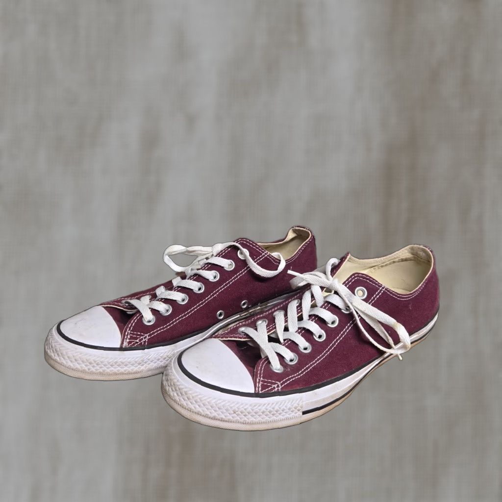 Converse Converse CTAS Low Top Shoes Women's 10.5 Canvas Lace Up Sneakers Maroon White Casual Vintage No Red Size L / US 10 / IT 46 - 1 Thumbnail