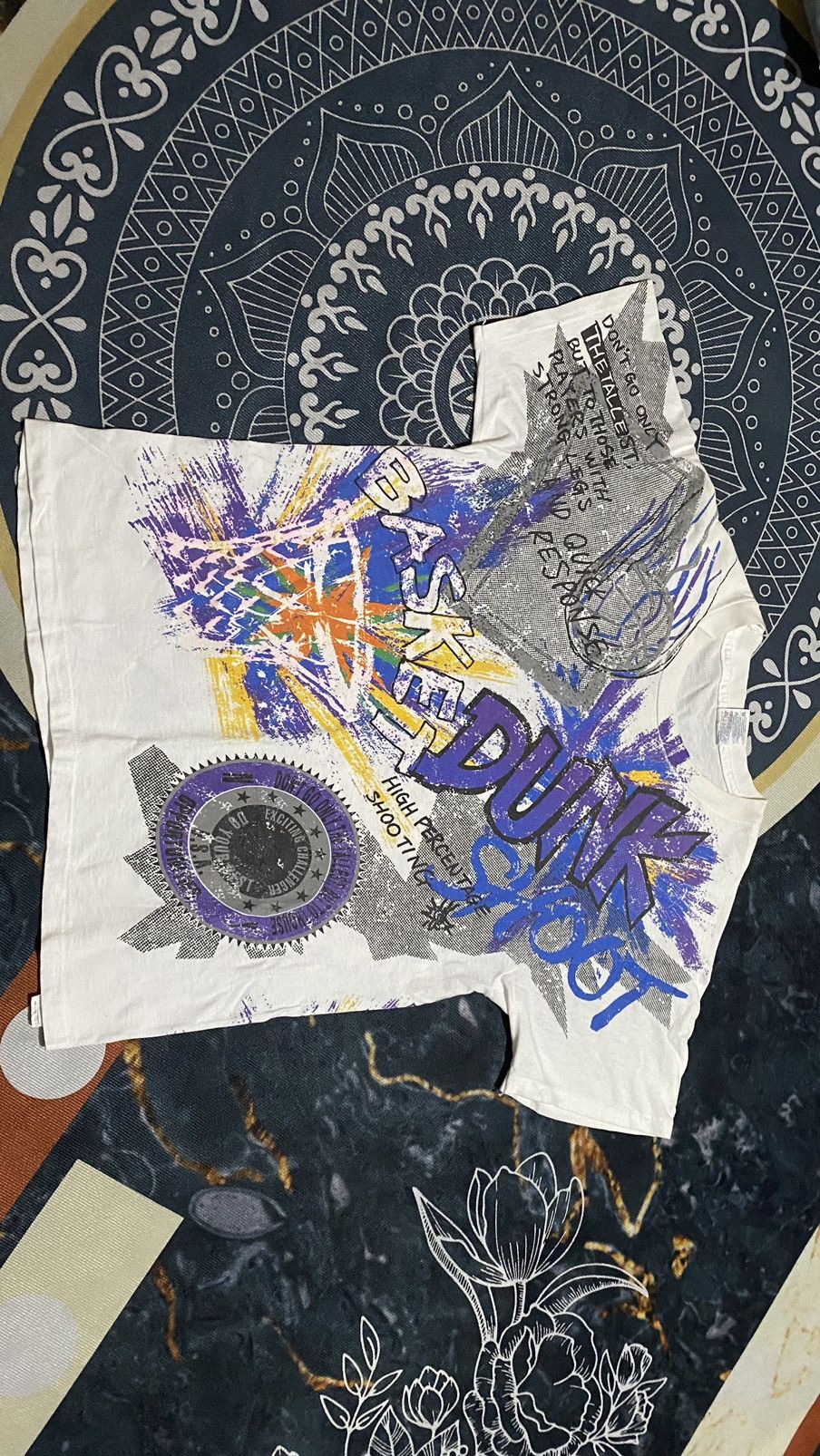 Vintage Rare Basketball Dunk Shoot OVP Tshirt Size US L / EU 52-54 / 3 - 4 Thumbnail