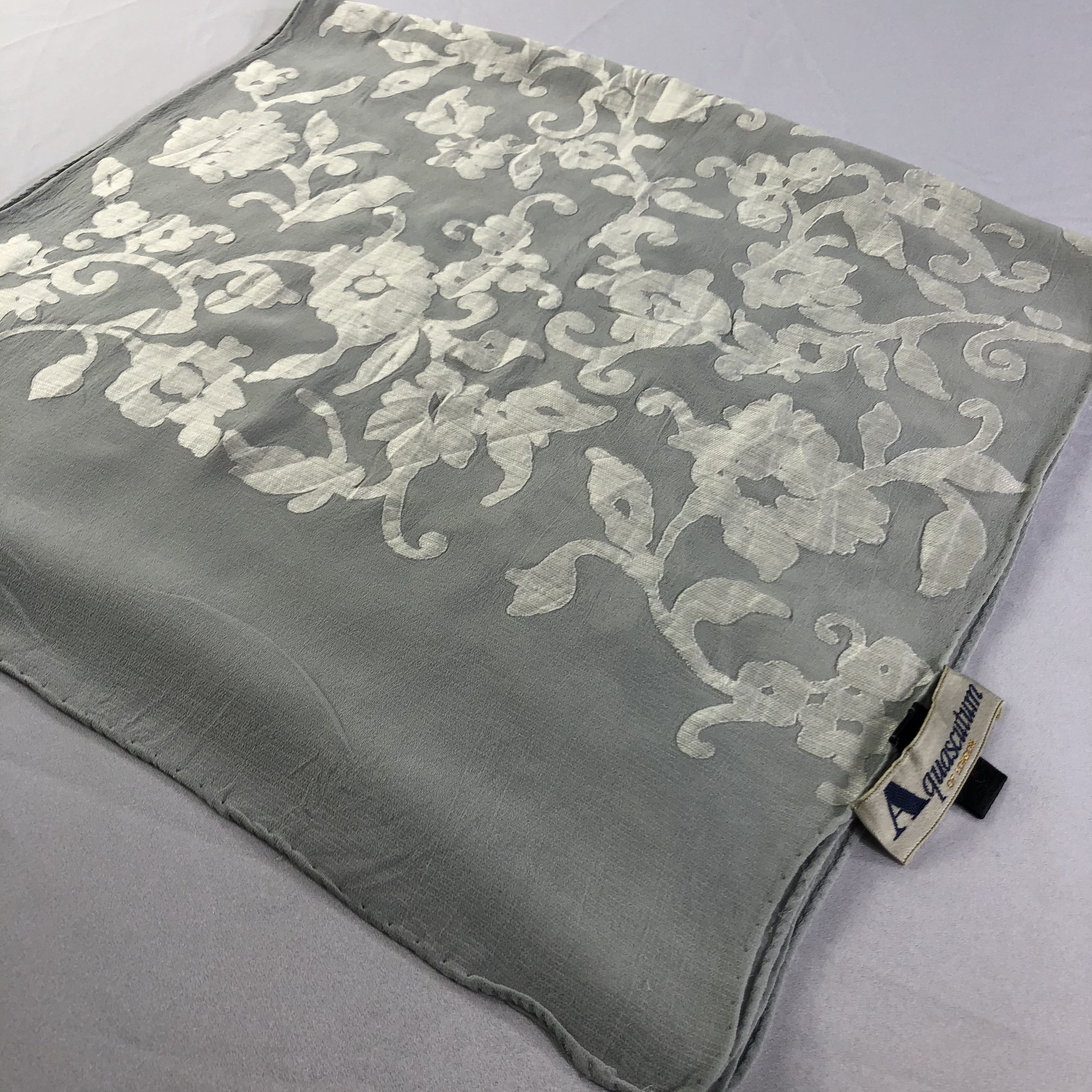 Aquascutum × Vintage Vintage Aquascutum Silk Scarf Size ONE SIZE - 3 Thumbnail