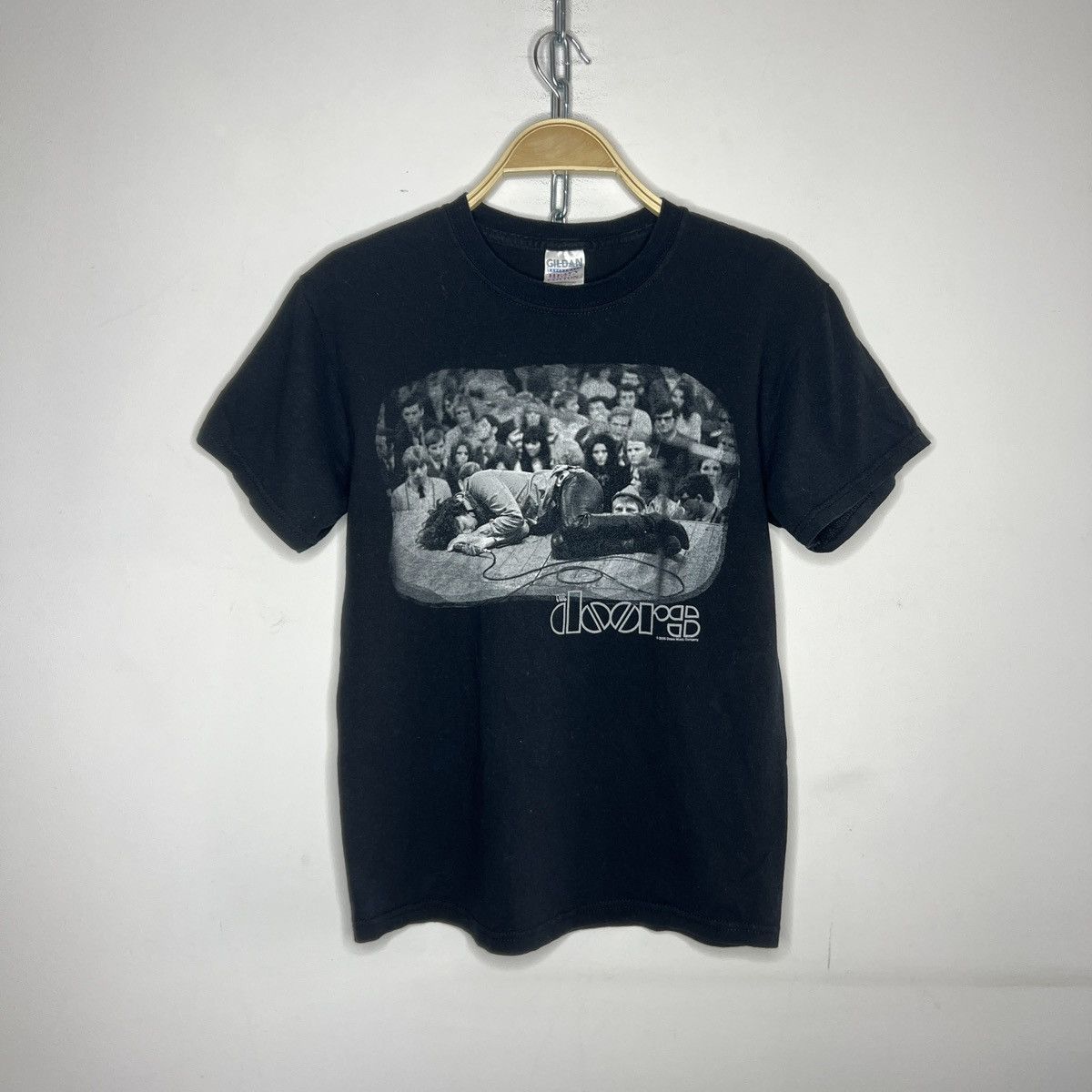 Band Tees × Vintage The Doors 2006 licensed When you’re strange Tshirt Tee Size US S / EU 44-46 / 1 - 1 Thumbnail