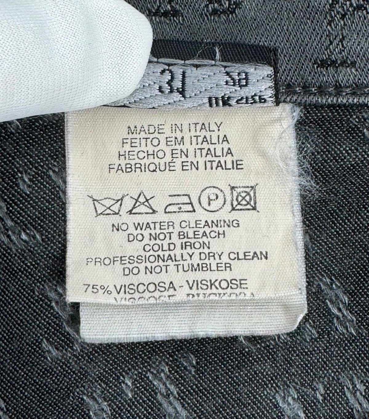 Trussardi × Vintage Trussardi Monogrammed Pants TJ Viscose size 31 Size US 31 - 13 Thumbnail