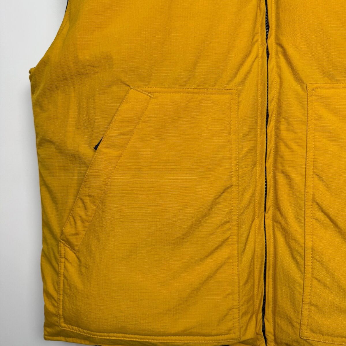 Nike NIKE 90s VINTAGE PUFFER REVERSIBLE DOWN VEST NAVY BLUE GILET Size US M / EU 48-50 / 2 - 19 Thumbnail