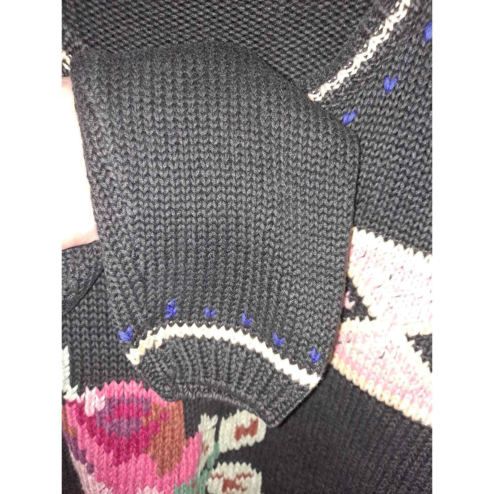 Other Crazy Horse Black with Flowers Knit Long Sweater Size 6 Size ONE SIZE - 6 Thumbnail